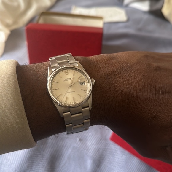 Men's Tudor Just-Date (Plain-Jane) Oyster with white gold. - Picture 10 of 16
